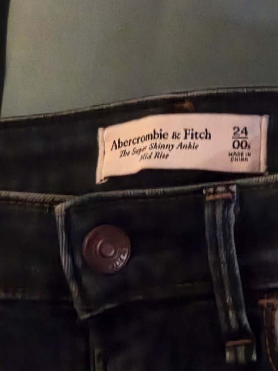 Abercrombie & Fitch Denim - Abercrombie & Fitch Men’s Dark Blue Super Skinny Jeans